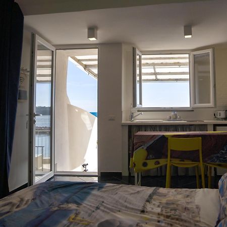 דירות פרוסידה La Terrazza Di Maria מראה חיצוני תמונה